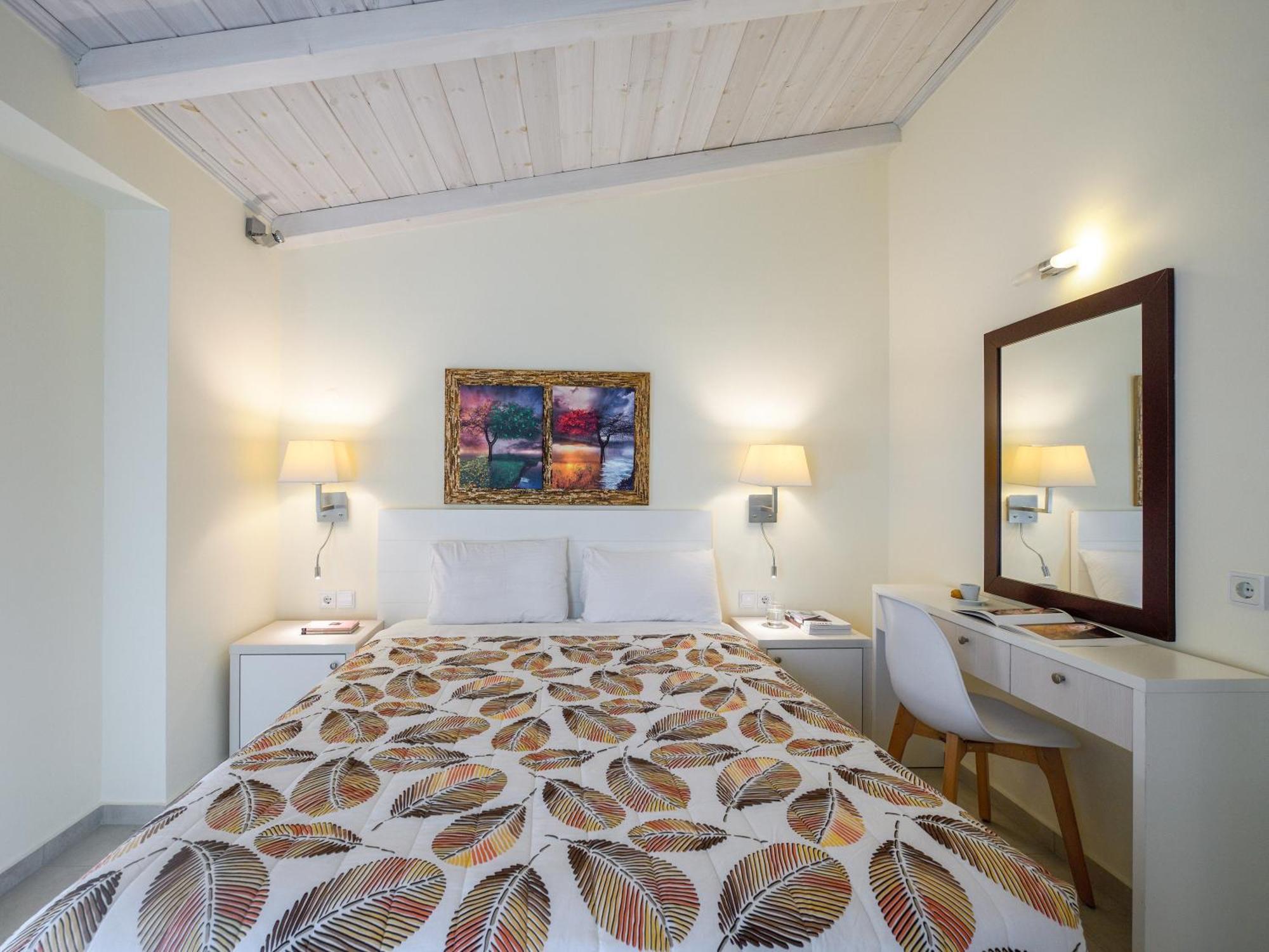 Elpiniki Luxury Apartments Nea Poteidaia Bagian luar foto