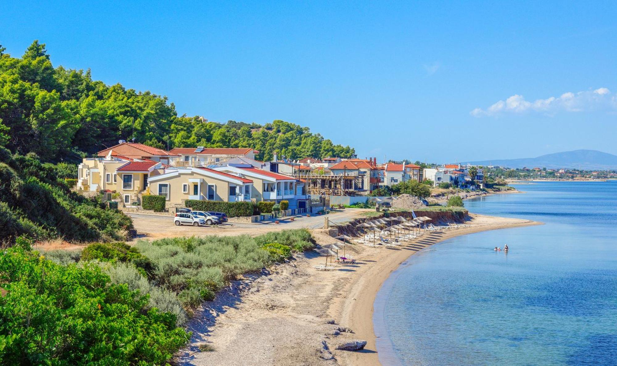 Elpiniki Luxury Apartments Nea Poteidaia Bagian luar foto